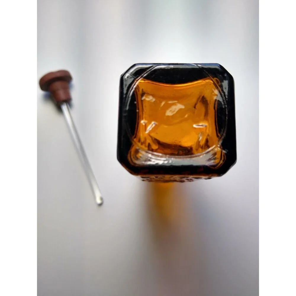 Antique Amber Glass Poison Bottle Skull & Crossbones Tincture Iodine Dropper K7